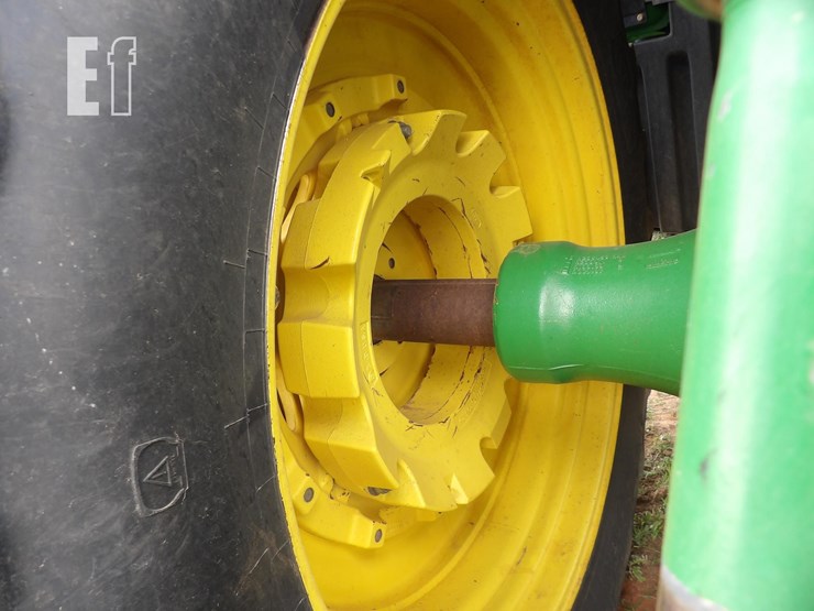 2012-john-deere-8235r-image-20