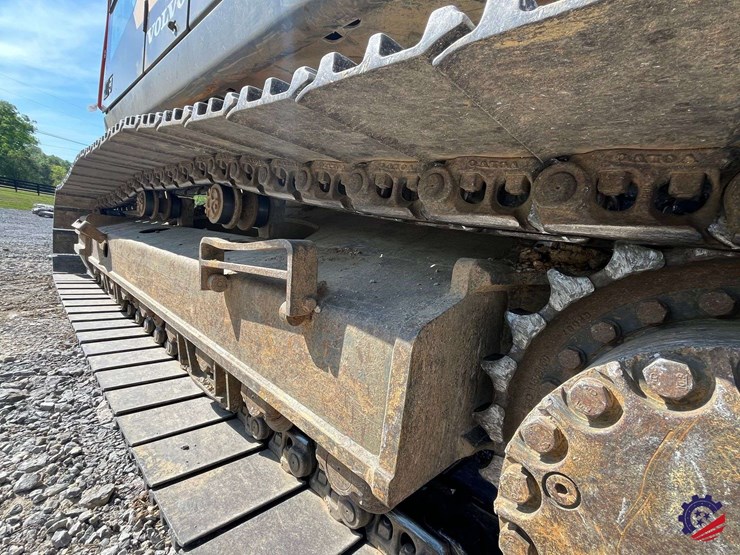 2017-volvo-ec300el-image-12