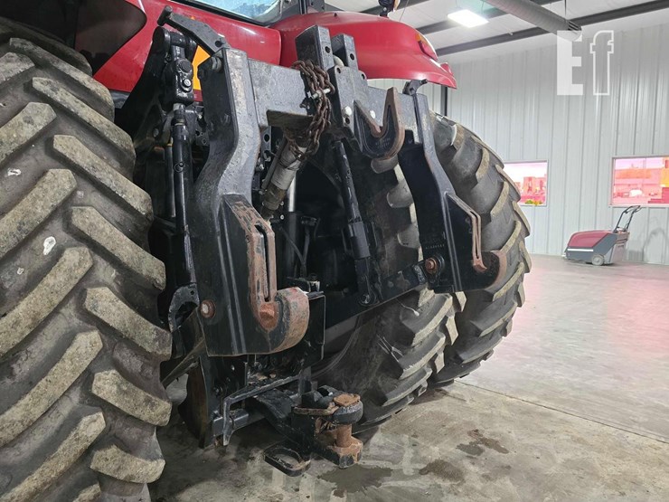 2017-case-ih-magnum-340-image-10