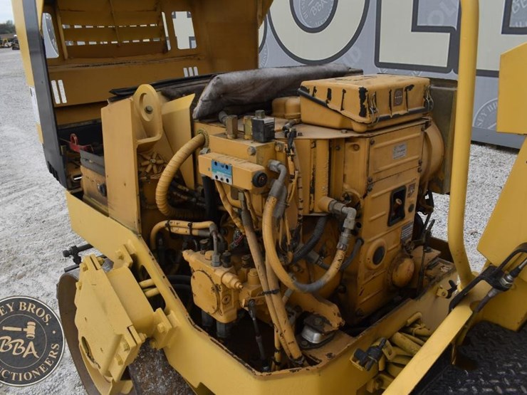 1999-caterpillar-cb-224c-image-29