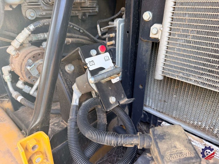 2019-deere-160g-lc-image-71