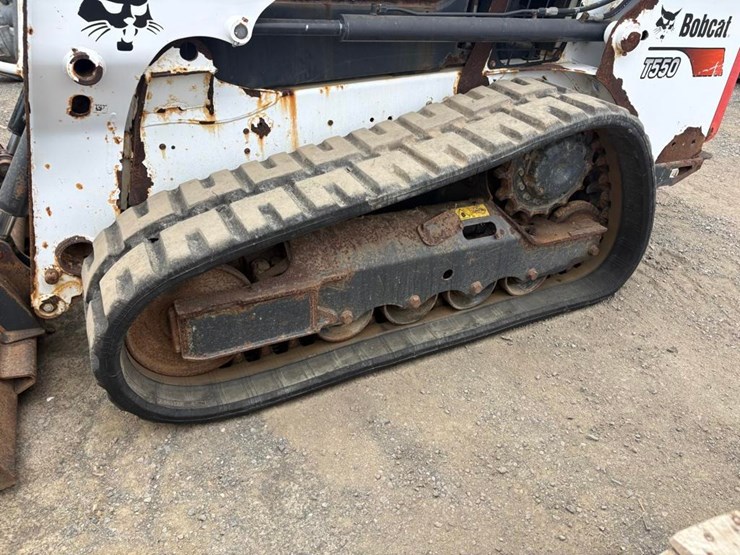 2018-bobcat-t550-image-9