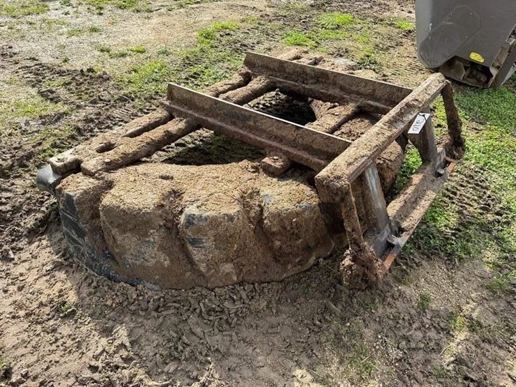 universal-attach-tire-pusher-image-1