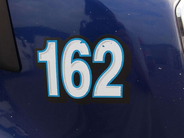 2018-freightliner-cascadia-126-image-52