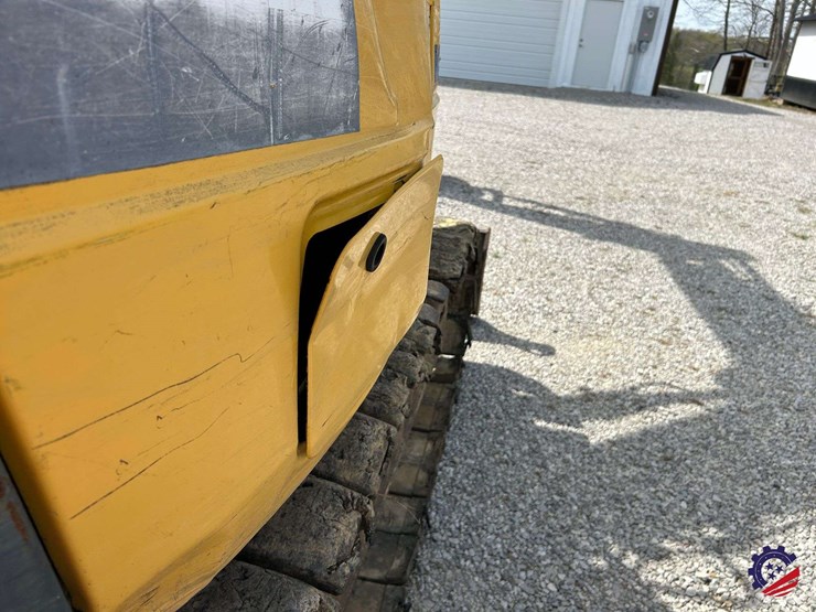 2009-komatsu-pc88mr-8-image-20