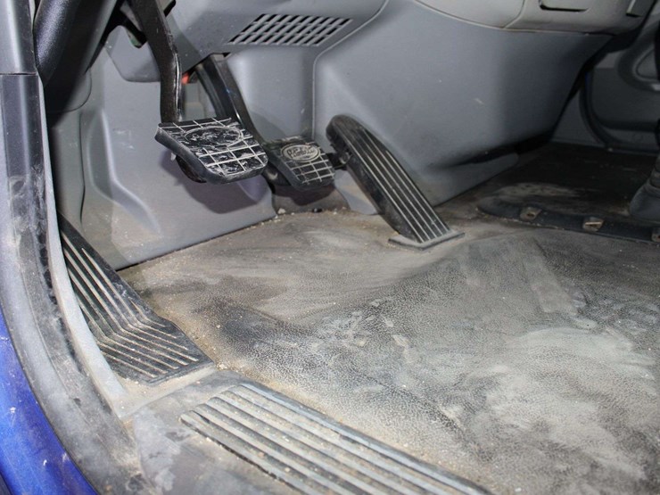 2019-peterbilt-glider-1npbggggx0d654893-mileage:-milage-unknown-image-60