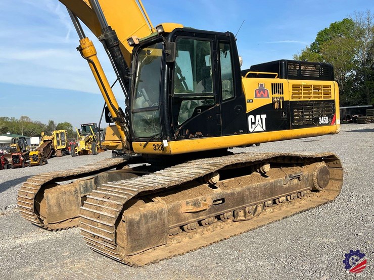 2010-caterpillar-345dl-image-28