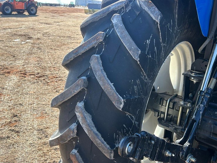 2022-new-holland-ts6.140-image-7