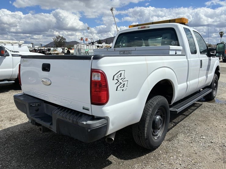 2011-ford-f250-image-3