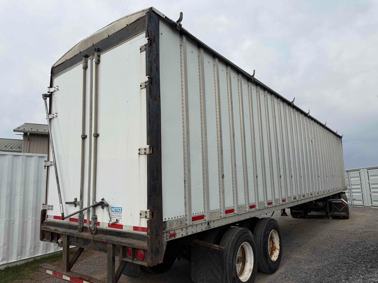 1997-dorsey-walking-floor-image-3