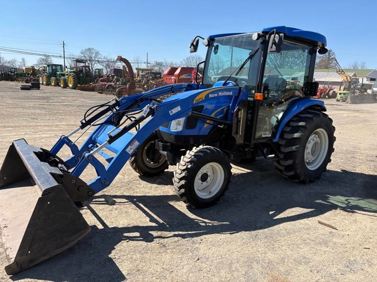 new-holland-t2320-image-1