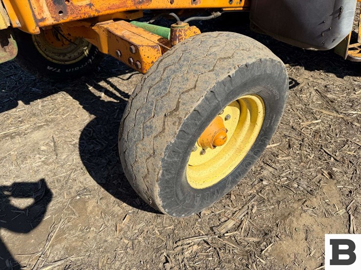 john-deere-tractor-image-11