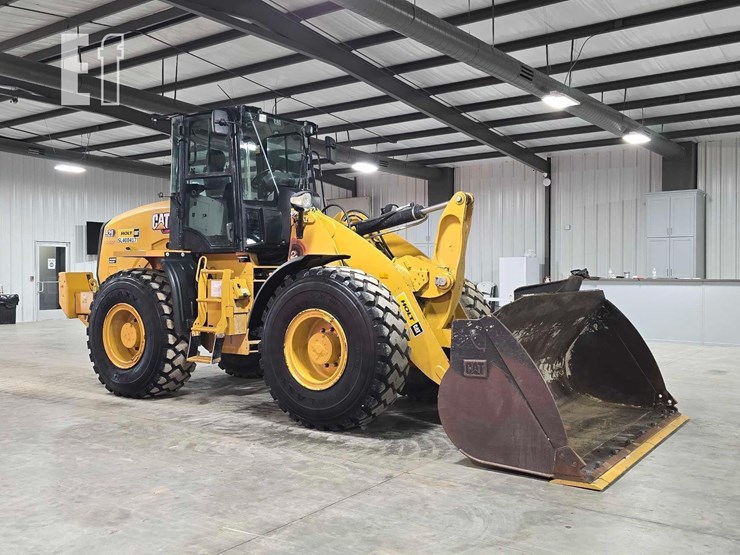 2021-caterpillar-920-image-2