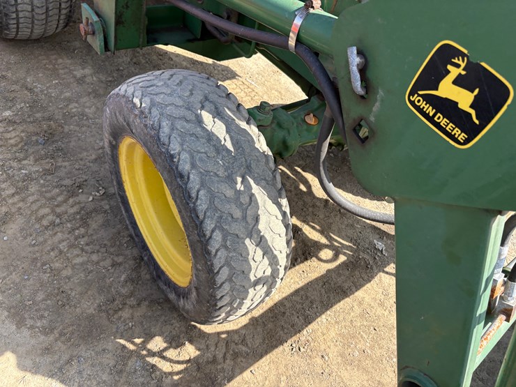 john-deere-750-image-8