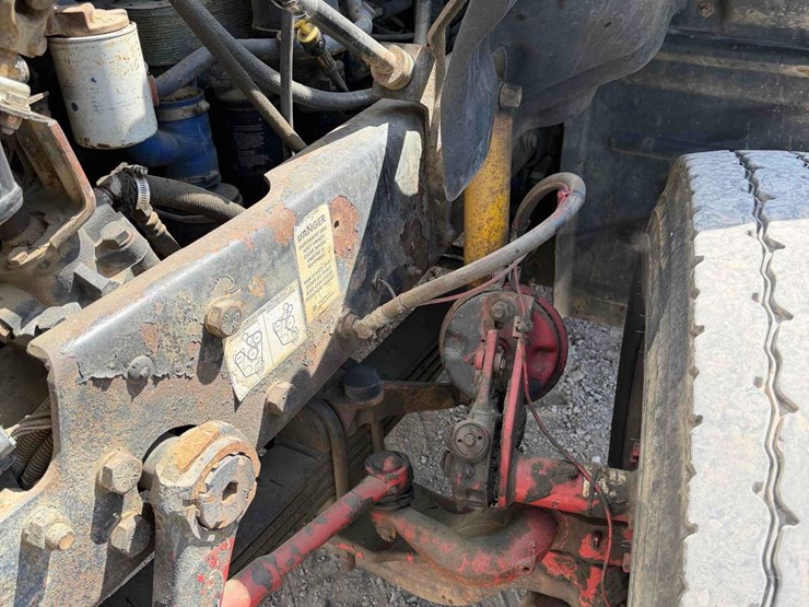 2007-mack-granite-gu713-image-18