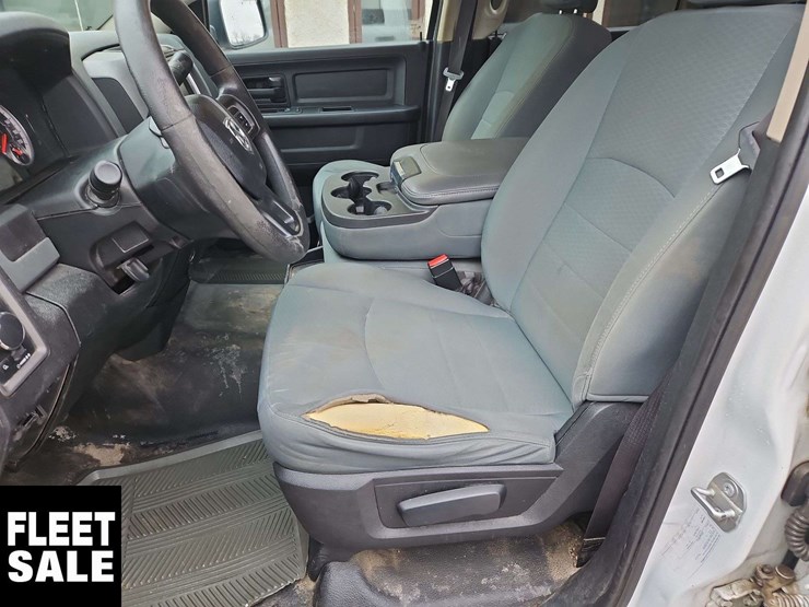 2017-dodge-1500-image-17