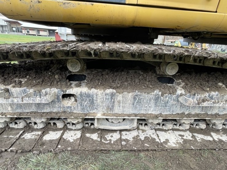 2007-deere-160c-lc-image-18