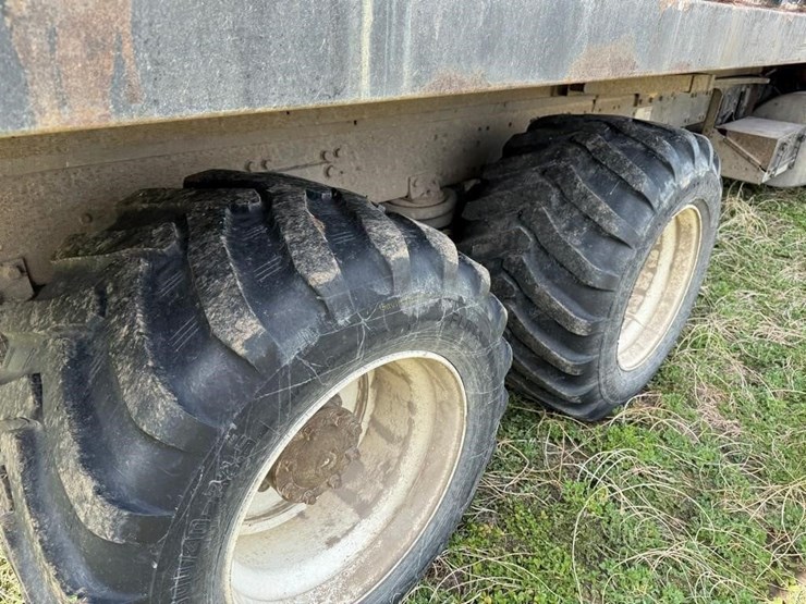 1990-freightliner-fld112-straight-truck-image-20