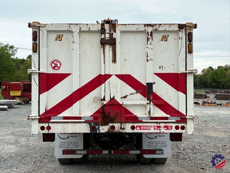 2019-western-star-4700-image-33