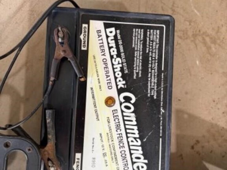 4--electric-fence-chargers-image-3