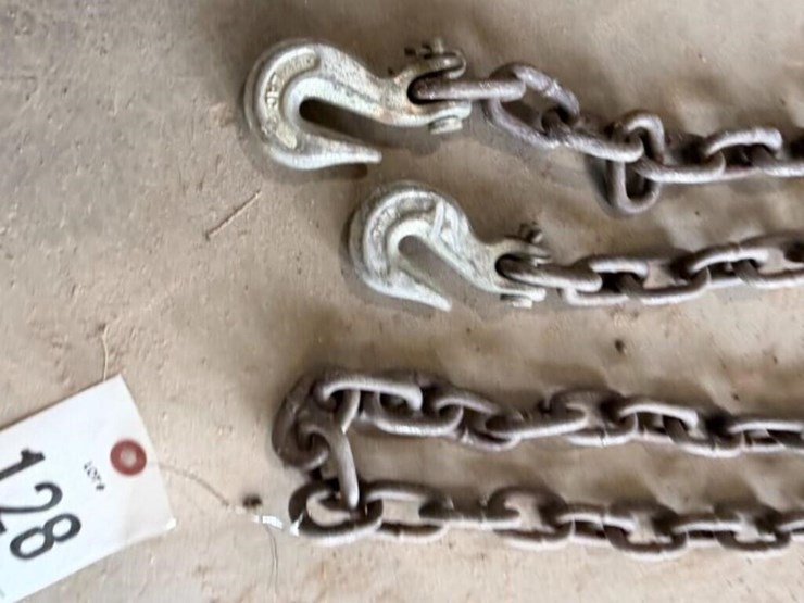 small--12'-chain,-2-hooks-image-2