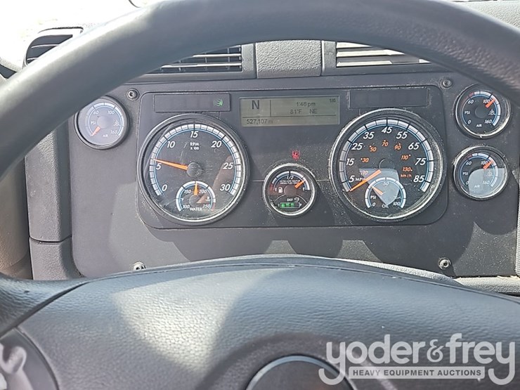 2019-freightliner-cascadia-125-image-33