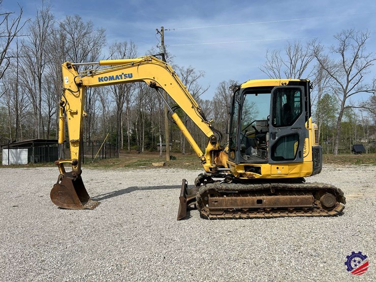 2009-komatsu-pc88mr-8-image-2