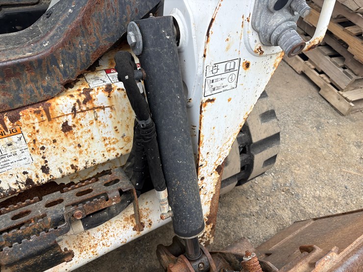 2018-bobcat-t550-image-6