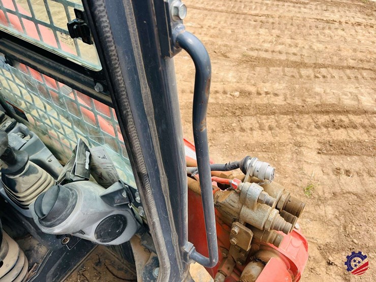 2022-kubota-svl75-2-image-49