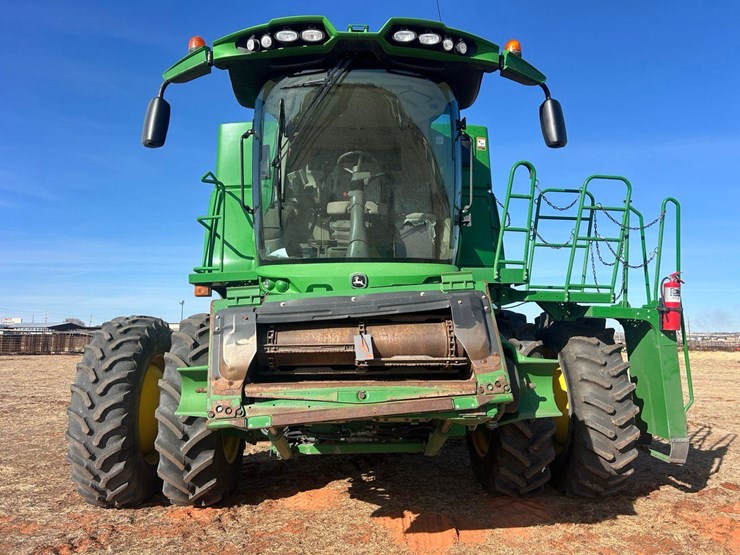 2013-john-deere-s680-image-12