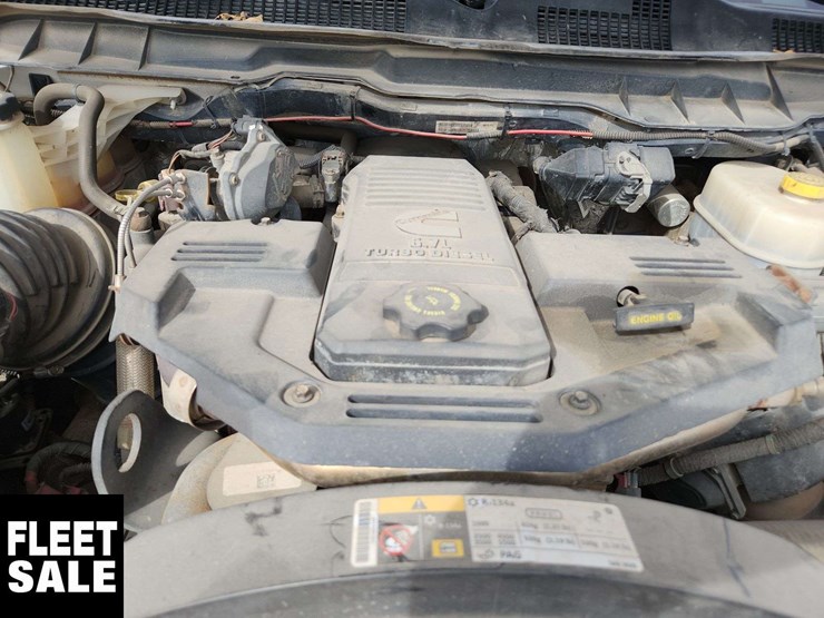 2015-ram-3500-slt-image-25