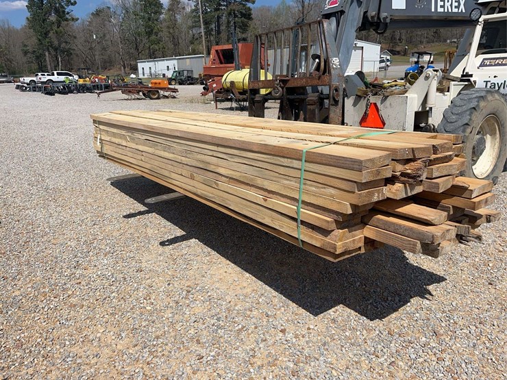 (50)-pine-2"-x-8"-rough-cut-lumber---12-14'-long-image-1