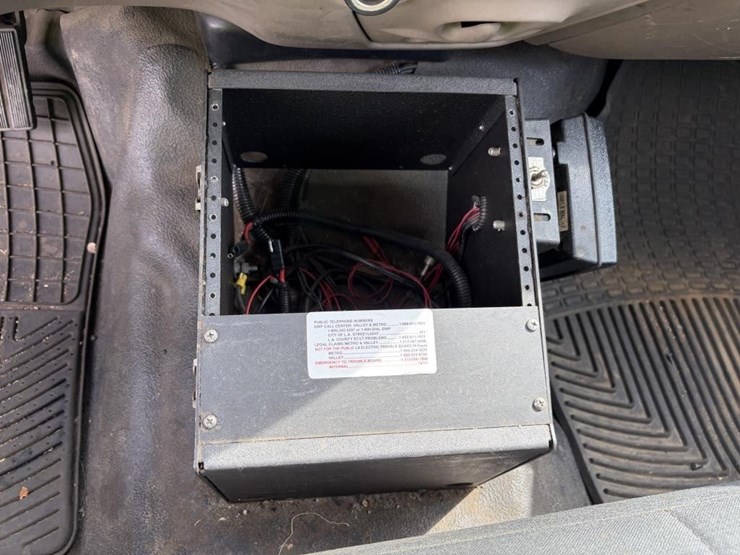 2004-ford-f250-image-17