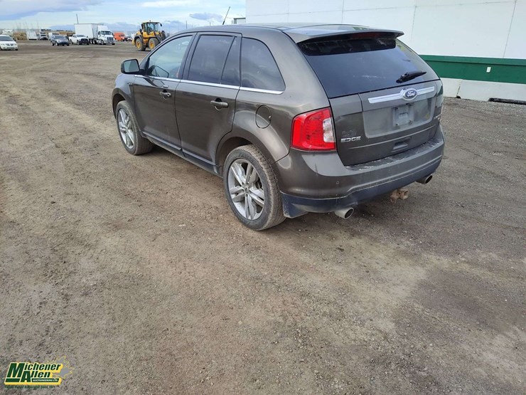 2011-ford-edge-image-3