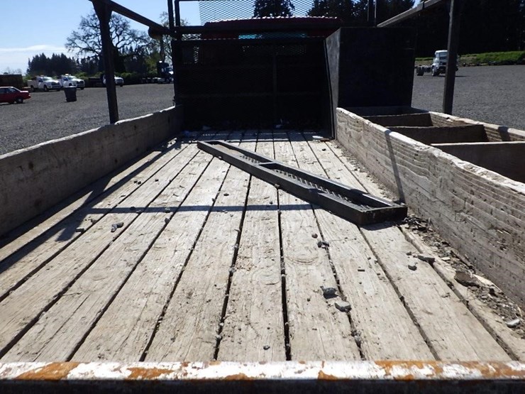 1999-isuzu-nqr-image-10