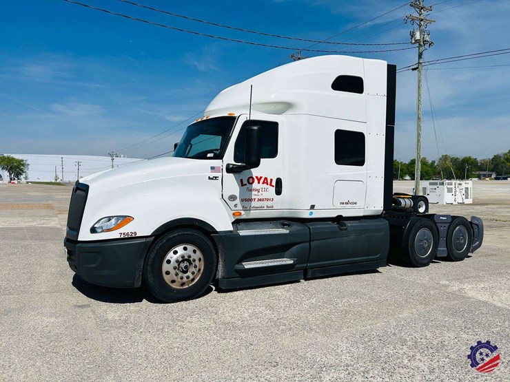 2024-international-lt62f-t/a-truck-tractor-image-1