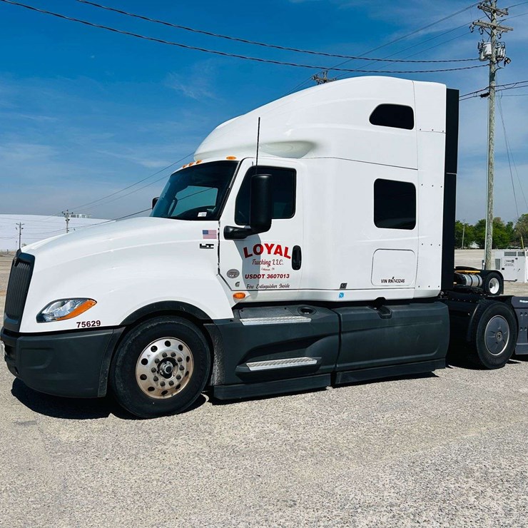 2024 INTERNATIONAL LT62F T/A Truck Tractor