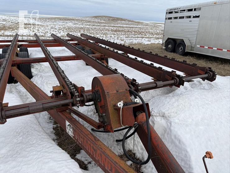 farmhand-12x24-image-11