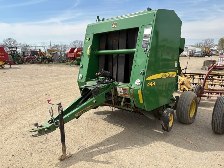 john-deere-448-image-1