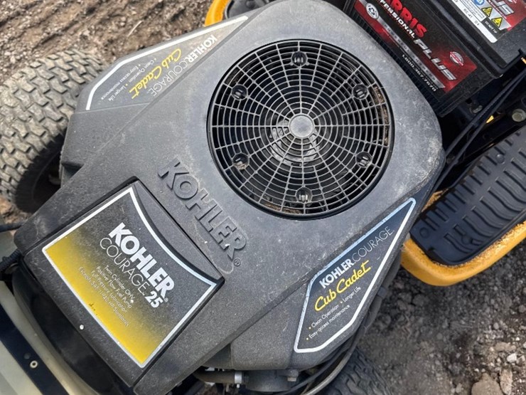 cub-cadet-lt1050-image-3