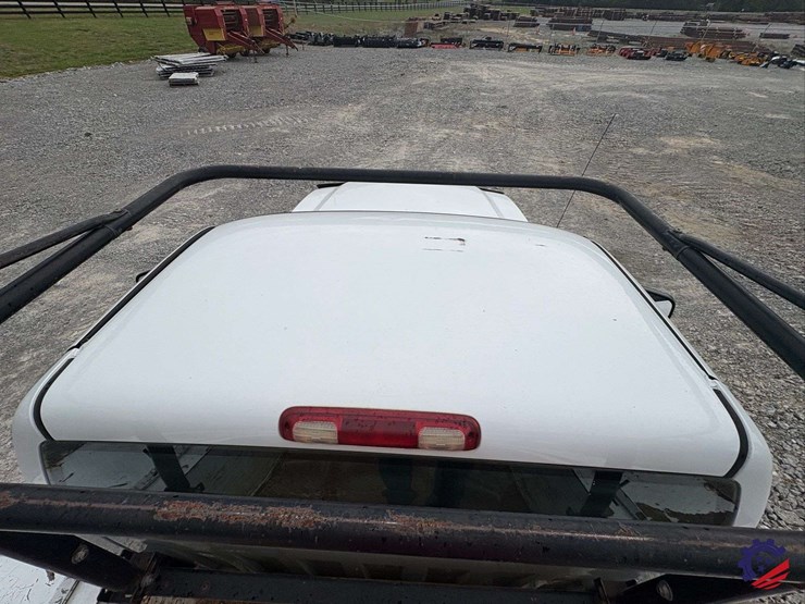 2005-chevrolet-silverado-2500hd-image-33