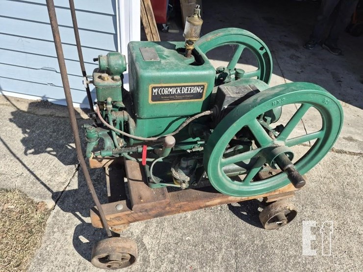 mccormick-deering-engine-image-1