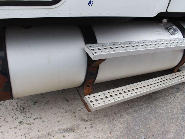 2015-freightliner-columbia-tractor-glider-2015-freightliner-columbia-3alxa7005fdgh5950-mileage:-image-74