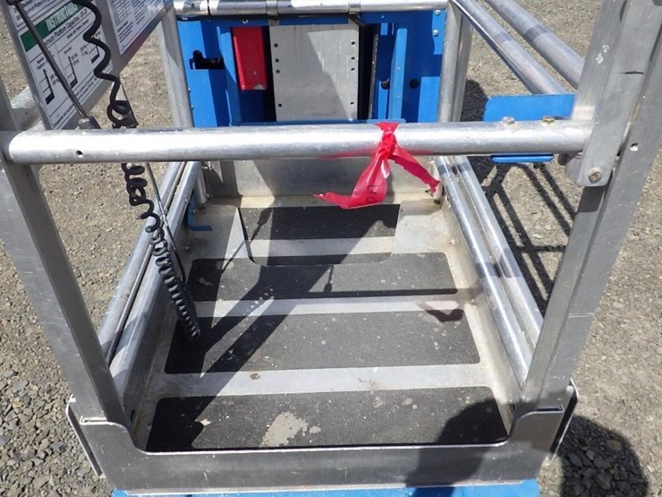 2013-genie-gr20-image-13