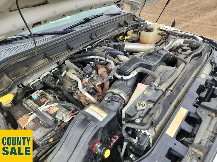 2012-ford-f550-image-21