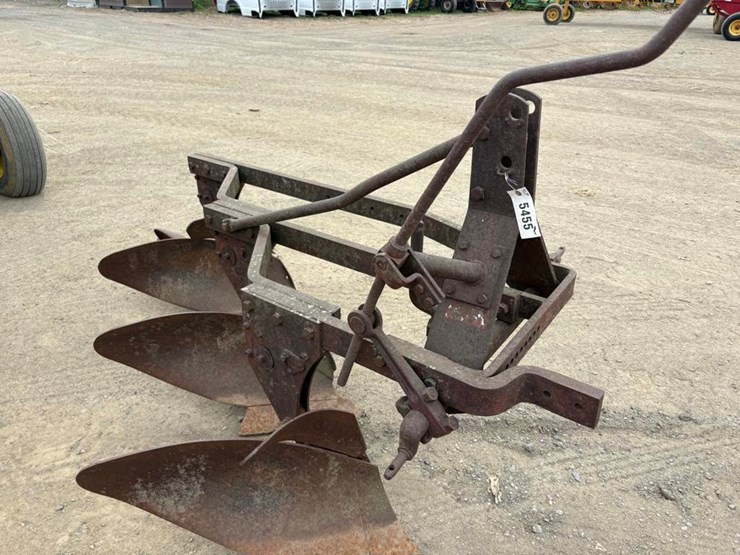 massey-ferguson-3-image-1