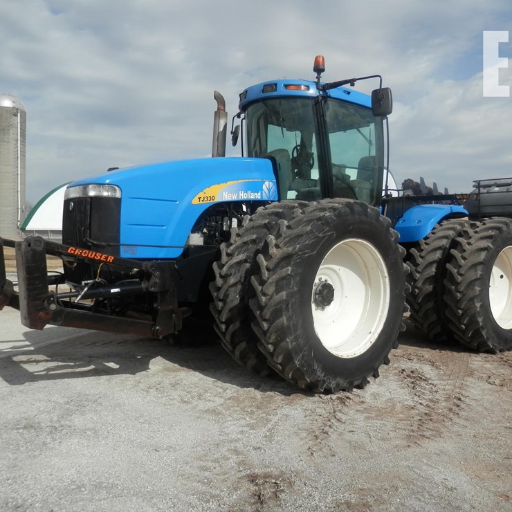 NEW HOLLAND TJ330