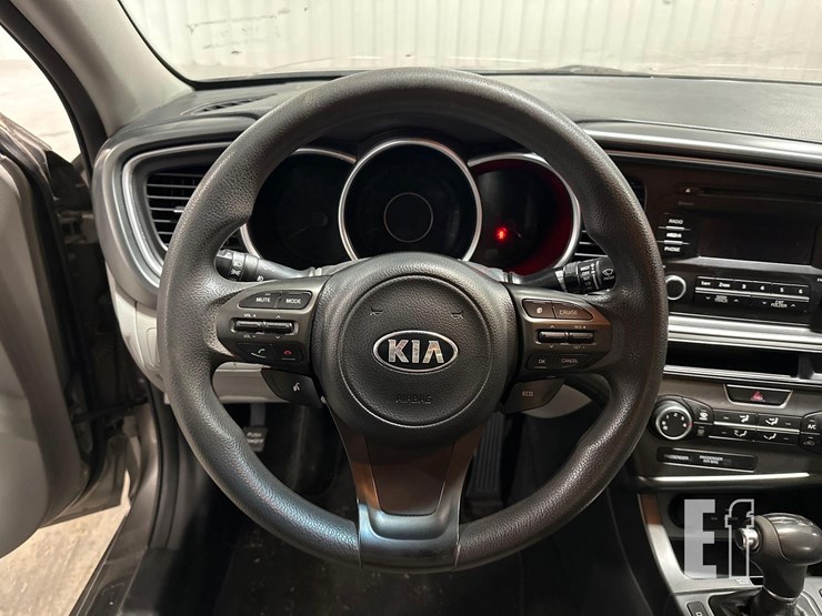 2015-kia-optima-image-13