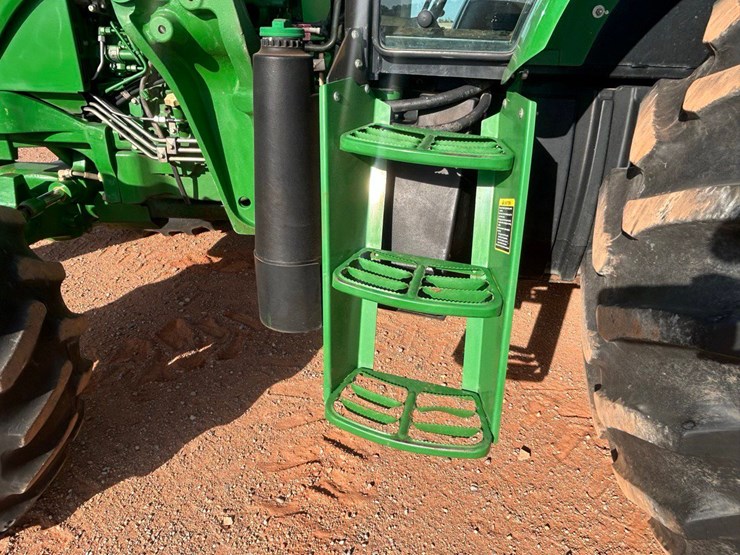 john-deere-6115d-image-7