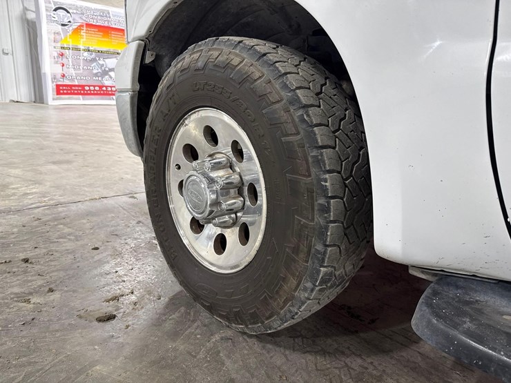 2006-ford-f250-sd-image-25